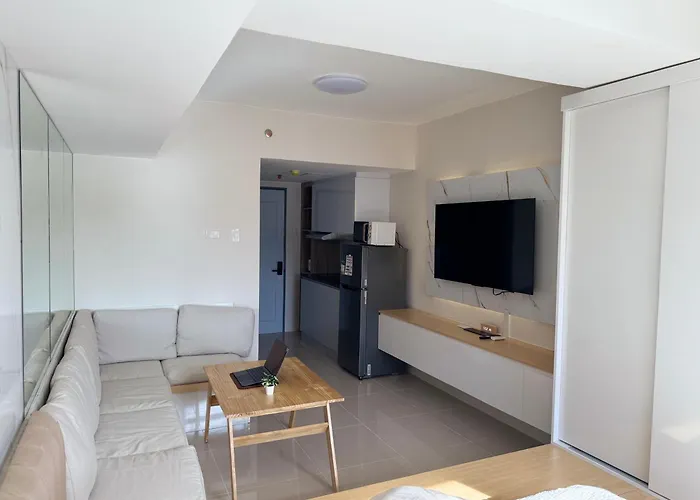 Bears Nook - Jtower Residences Aparthotel *